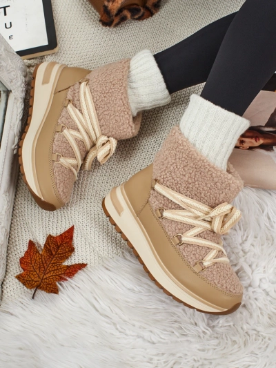 Women's snow boots with fur Verruna