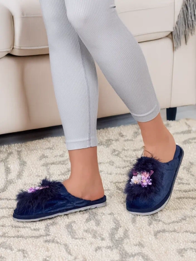 Royalfashion Women's fur slippers with flowers Ederra