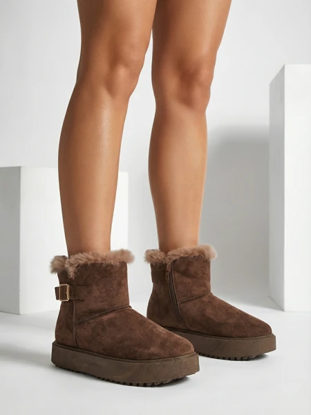 Royalfashion Women's Winter Crest Short Snow Boots