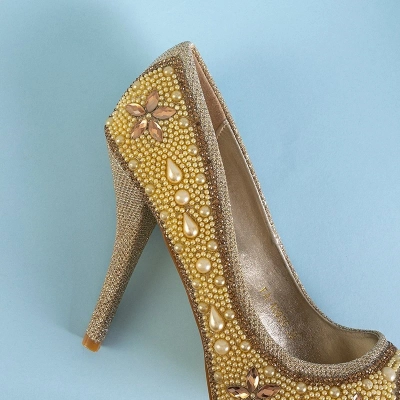 OUTLET Gold women's brocade pumps with cubic zirconia and pearls Gitana - Footwear