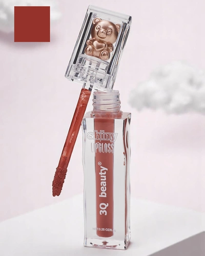 Lipstick in the color Undressed