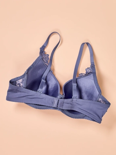 Royalfashion Women's padded bra with lace