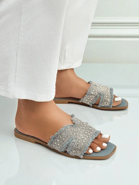 Royalfashion Женские шлёпанцы с камнями CrystalEase