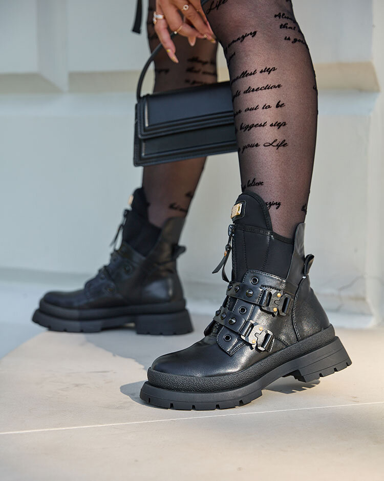 Royalfashion Black women's bagger boots decorated with Dozilda studs