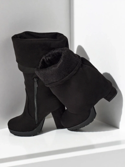 Luna Black Elegant Ankle Boots for Cold Days