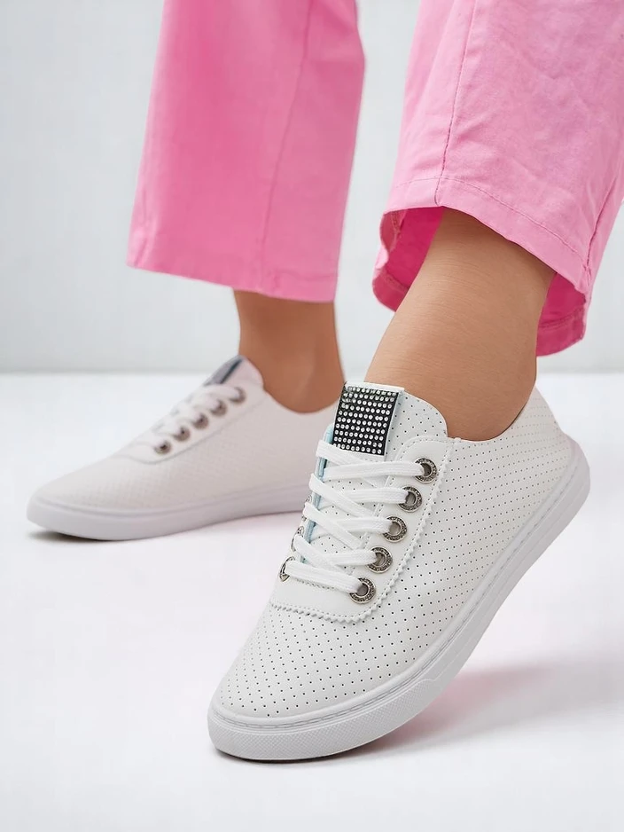 Royalfashion Women's sneakers with rhinestones Cytorrie