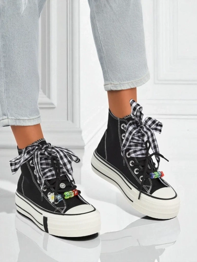 Женские кеды Callisto Черные платформы из ткани с ретро-акцентами