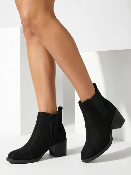 Aurora Black Leather Elegant Women's Ankle Boots for Autumn