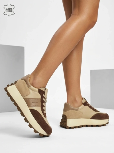 Naterre women's sports sneakers made of natural leather