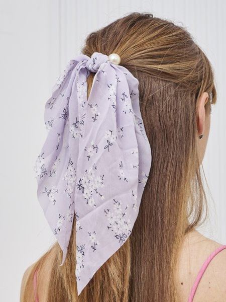 Royalfashion Hair tie with a ribbon featuring little flowers and pearls Perlissa