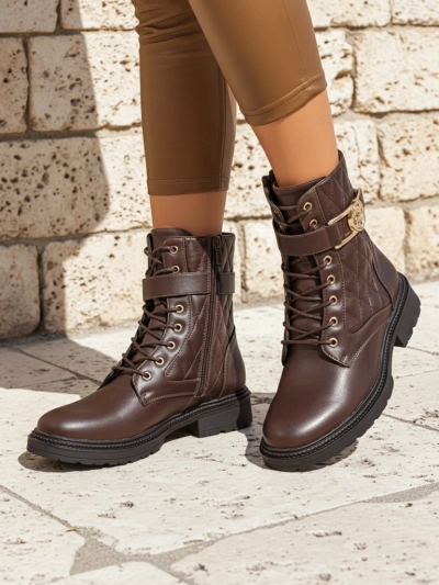 Tepitud ökoloogilisest nahast naiste poolsaapad Sable Rose