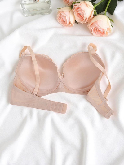 Royalfashion Naiste pitsiga push-up rinnahoidja Sensuelle Lift
