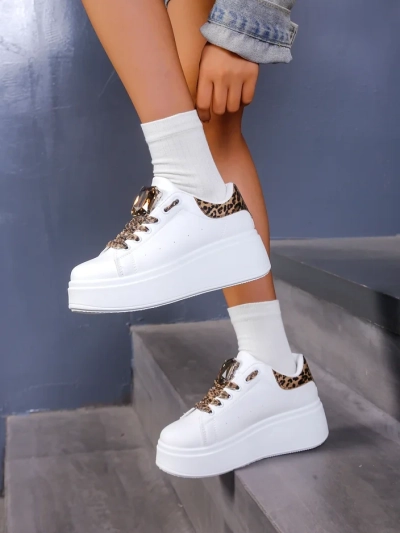 Royalfashion Naiste spordijalatsid platvormil Safirrat