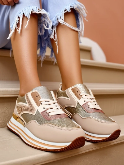 Royalfashion Naiste sneaks säraga Borovis