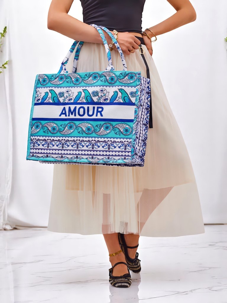 Royal Fashion Fabric Bag Amour Vibes