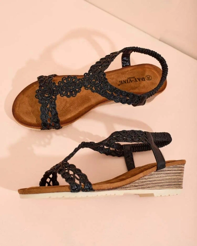 Royalfashion Naiste sandaalid peene pealsega Millis