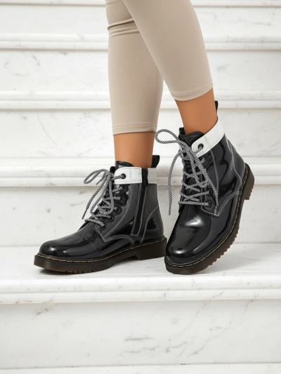 Perseida Nero naiste poolsaapad ökoloogilisest lakknahast, paeltega