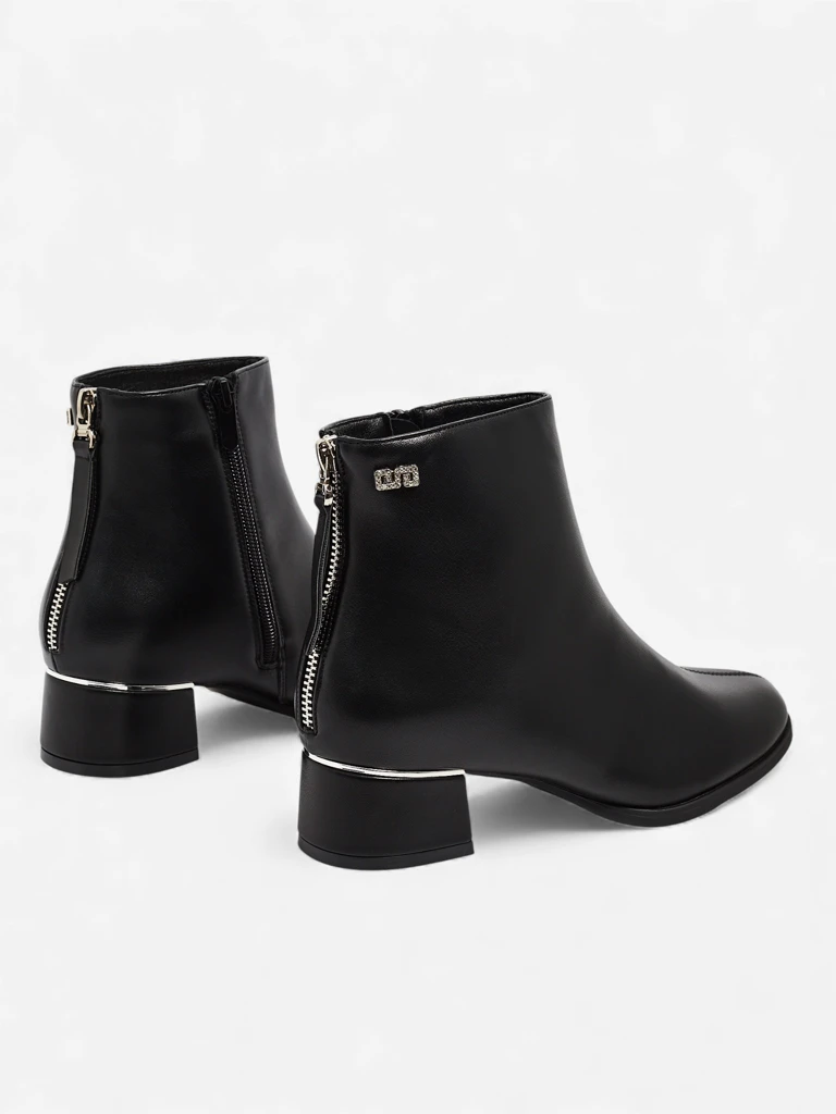 Women's Arshinea Faux Leather Heeled Ankle Boots