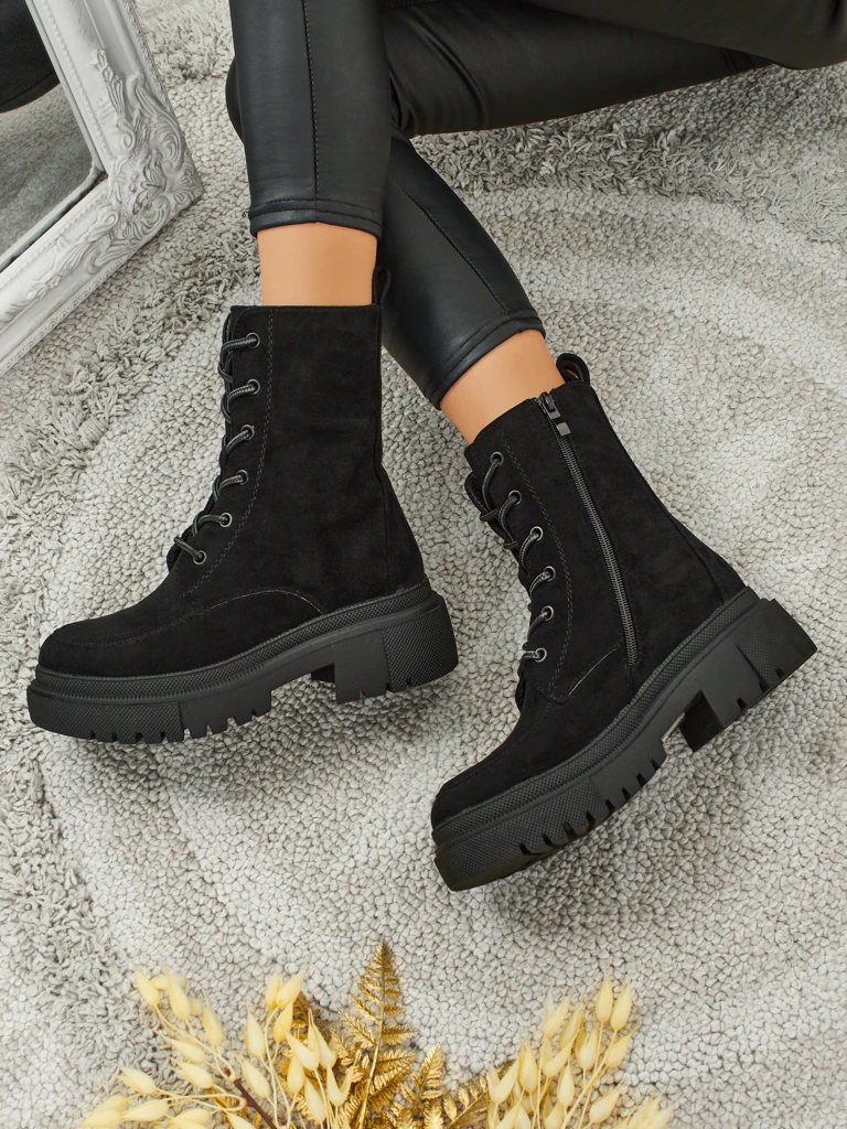 Öko-seemisnahast naiste tööstiilis saapad Velisse