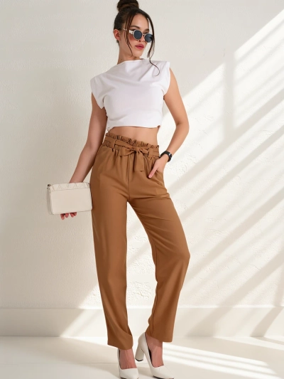 Royalfashion Simple women's fabric pants with a belt