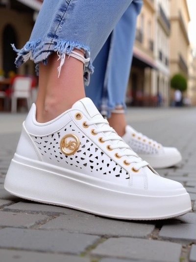 Aurelia Bianca – White Platform Sneakers Royalfashion Ecru