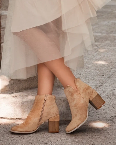 Royalfashion Женские замшевые сапоги eko Ovi