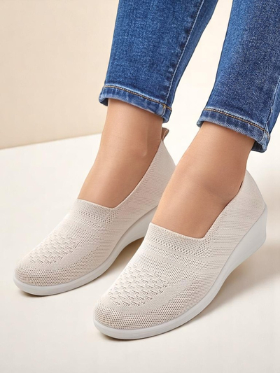 Royalfashion Women's loafers on a low wedge Epoles