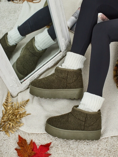 Lühikesed naiste kasukalaadsed saapad Marellin