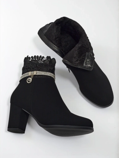 Flora Black Elegant Ankle Boots for Every Occasion