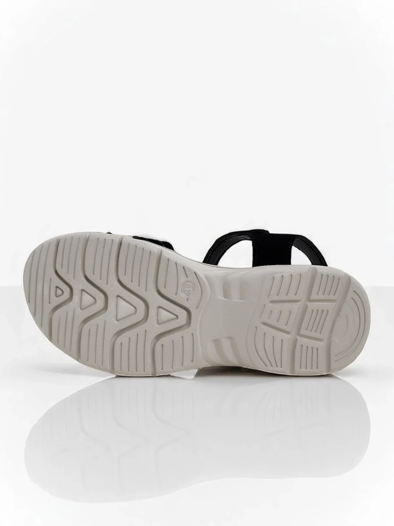 Royalfashion Женские сандалии на плоской подошве Nirras