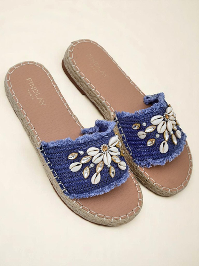 Royalfashion Calista summer flip-flops – light blue with shells on a flat sole