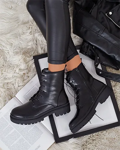 Royalfashion Naiste Bumalo nöörsaapad