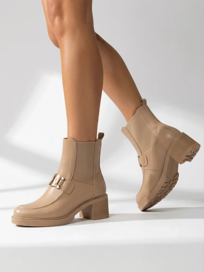 Женские ботинки Royalfashion на низком каблуке Ewios