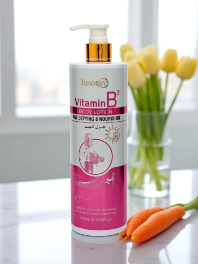 Vananemisvastane ja niisutav kehapiim B3-vitamiiniga AgeDefy