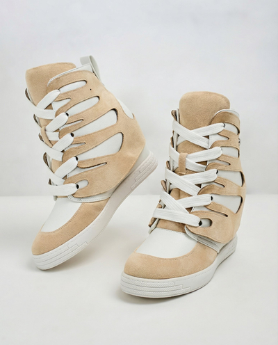 Royalfashion Women's sporty boots on a Pamstinsa heel