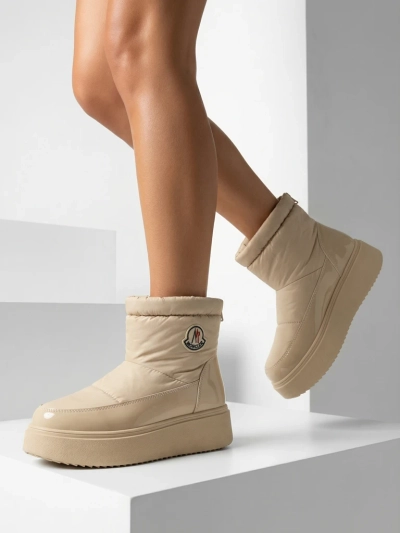 Royalfashion Women's slip-on snow boots in beige color Ademra