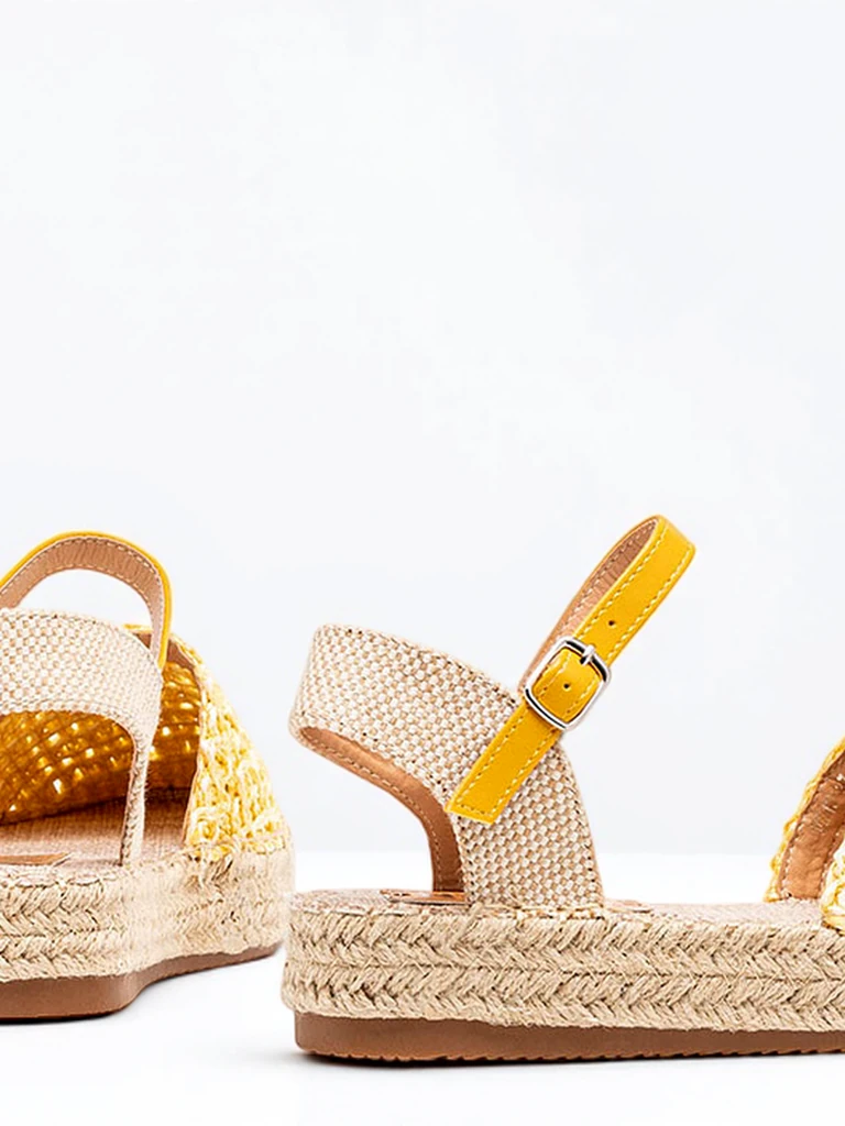 Желтые женские эспадрильи с ажурным триумфом - Обувь