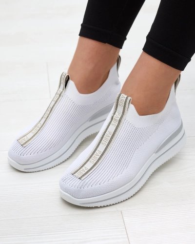 Women's slip-on sports shoes with lettering in white Cerppa- Footwear