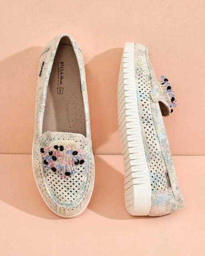 Royalfashion Women's beaded openwork moccasins Namis