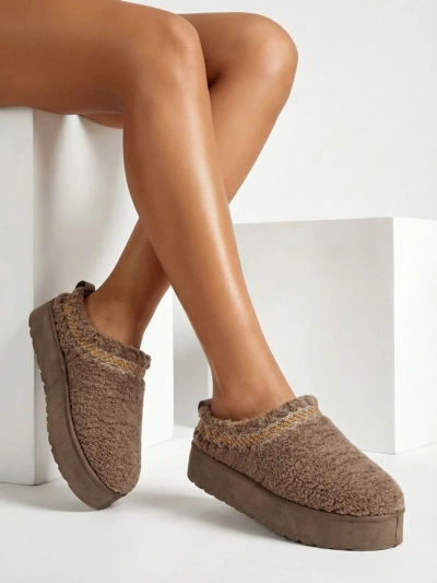 Royalfashion Short gorbe-etume akavajen Sesele