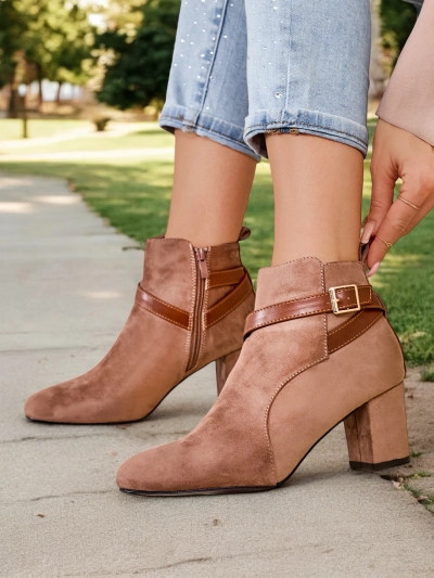 Royalfashion Kvinnor chunky heel ankle boots Eloron