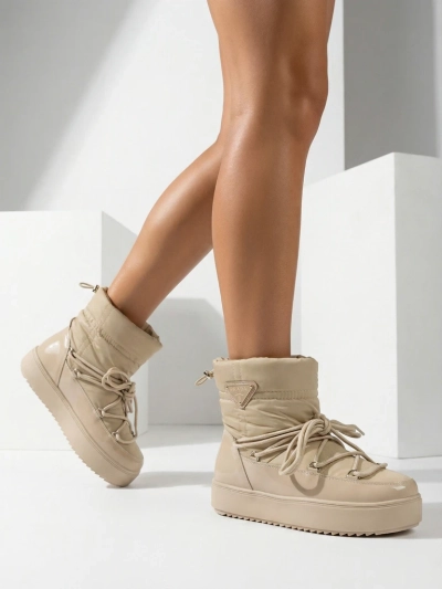 Royalfashion Women's slip-on boots a'la snow boots in light brown Vevnose