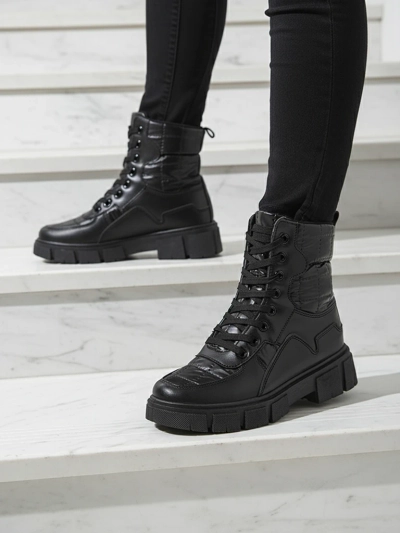 Lorenzo Classic Mustad Naiste Saapad