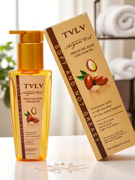 Argan oil for hair moisturizing and illuminating hair