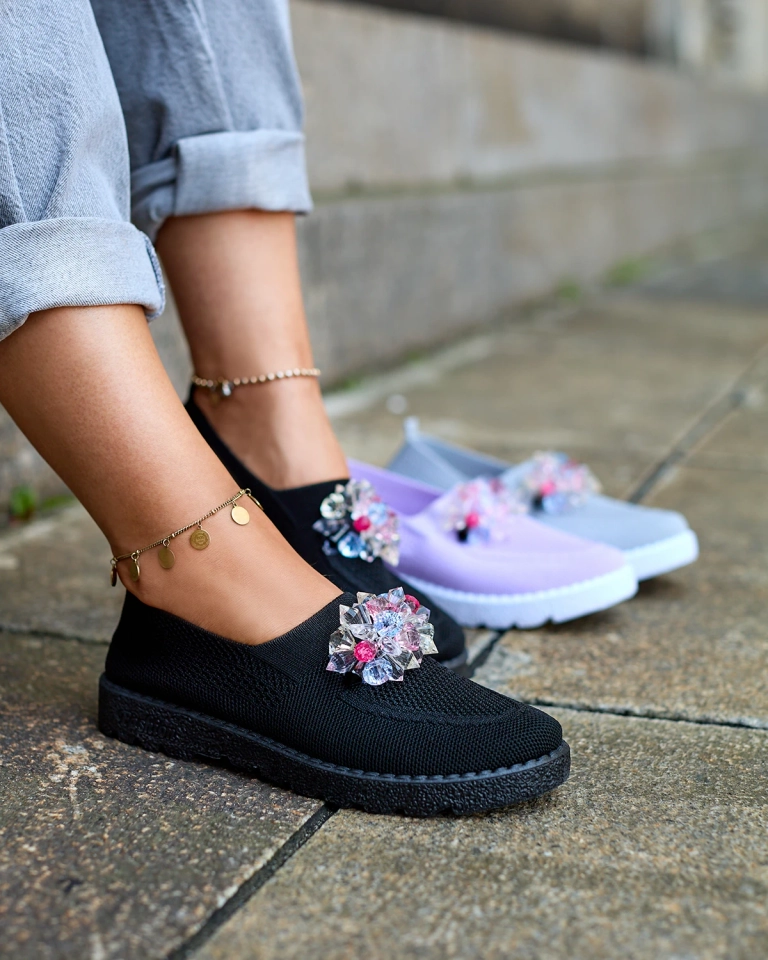 Royalfashion Mustad naiste kangast mokasiinid kristallidega Fezens