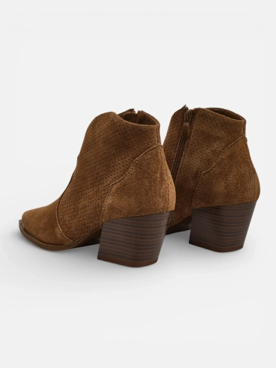 Naiste naturaalsest nahast kauboisaapad Nilof