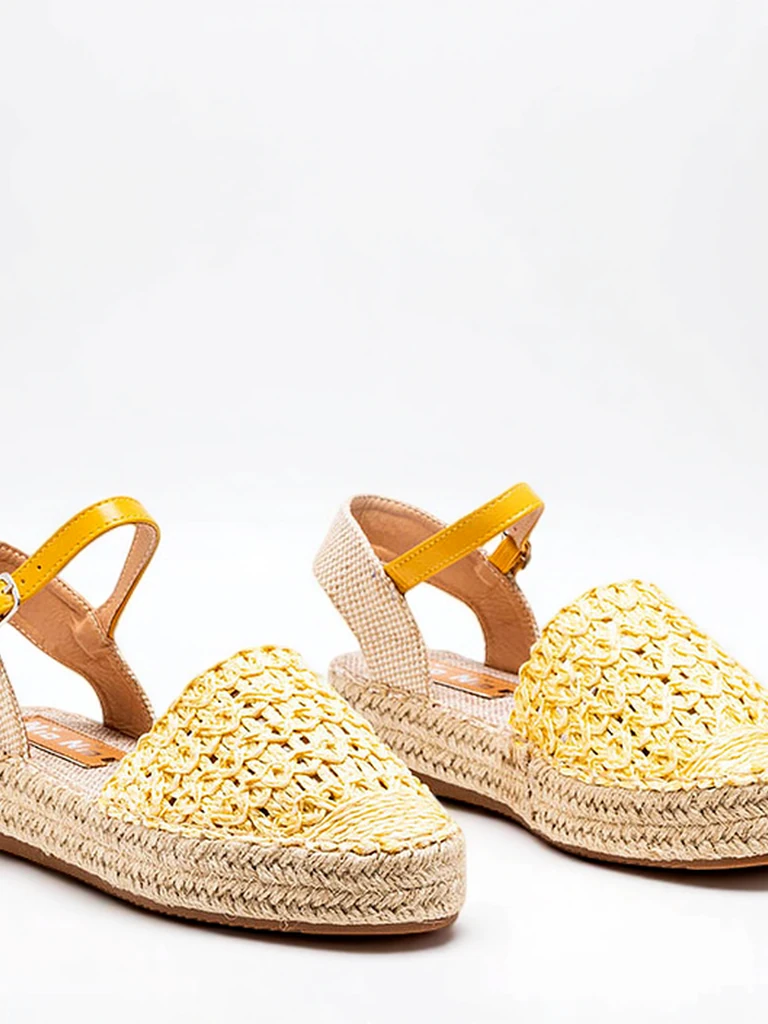 Желтые женские эспадрильи с ажурным триумфом - Обувь