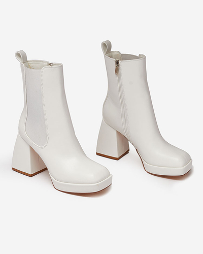 Royalfashion Valged naiste Farhera stiletto saapad