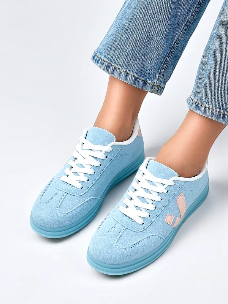 Royalfashion Naiste spordijalatsid Pesefe