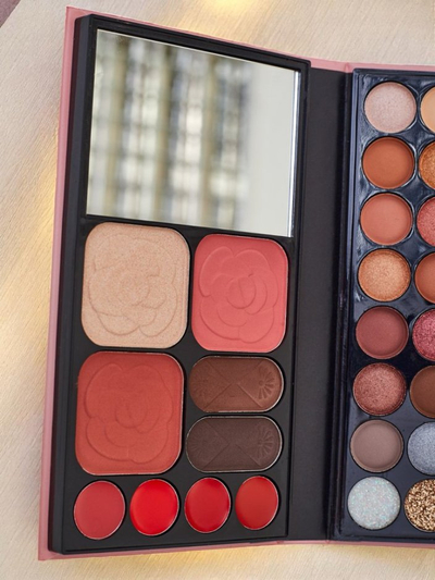 ANYLADY Компактная палитра для макияжа – тени для век, средства для контуринга, помады, 33 оттенка